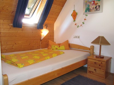 Kinderbett