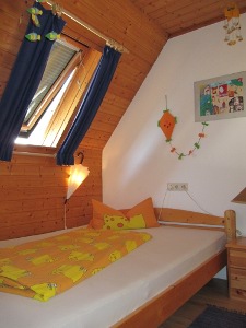 Kinderbett